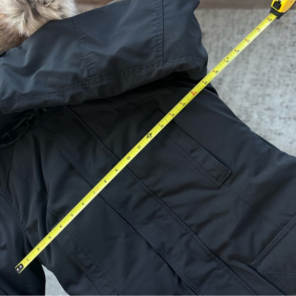 Aritzia Tna The Bancroft Black New Dawn Puff Cozy Winter Jacket Size S - Picture 11 of 17